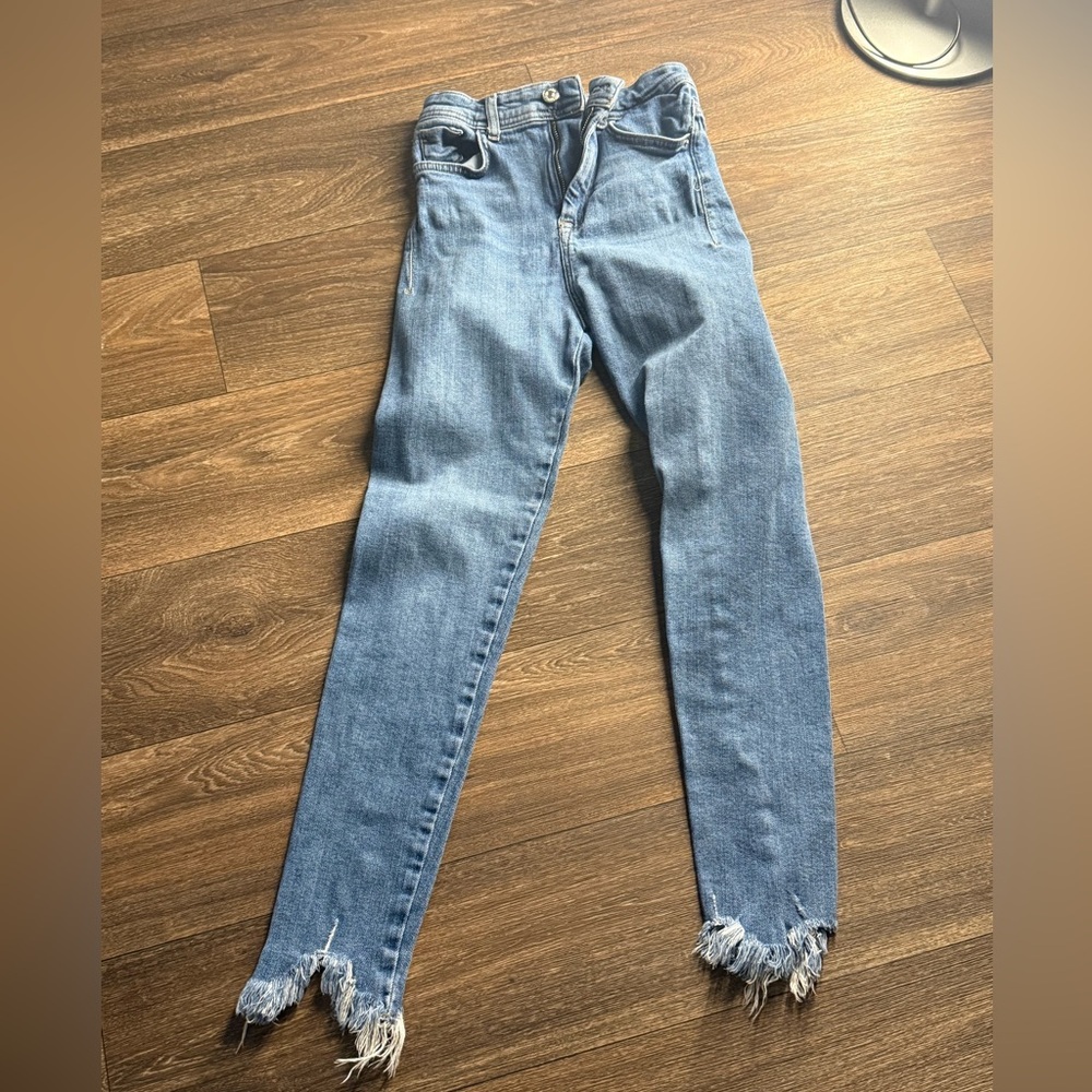 Zara fringe hem jeans